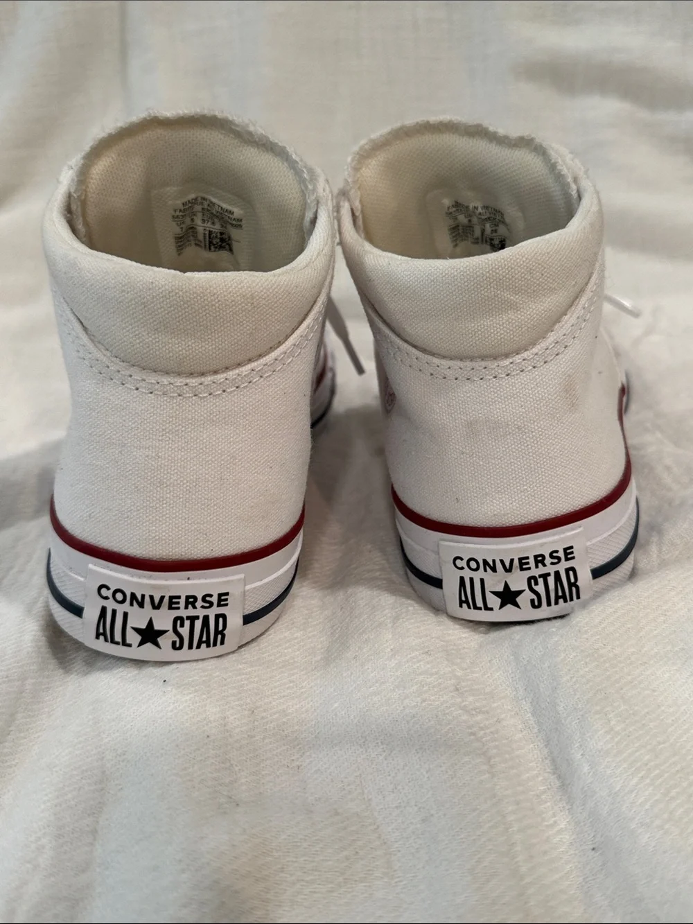 Converse White High-Top Canvas Sneakers with Red & navy Stripe women’s size 7